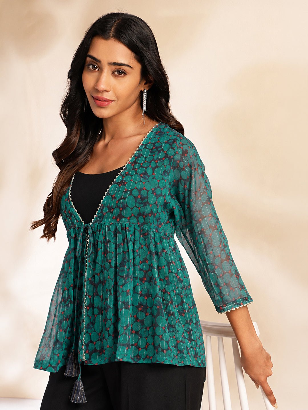 JAA26ST05090_1.jpg Navy Blue Chiffon Solid Shoulder Strap Crop Top with Trouser Floral Printed Shrug - Image 1