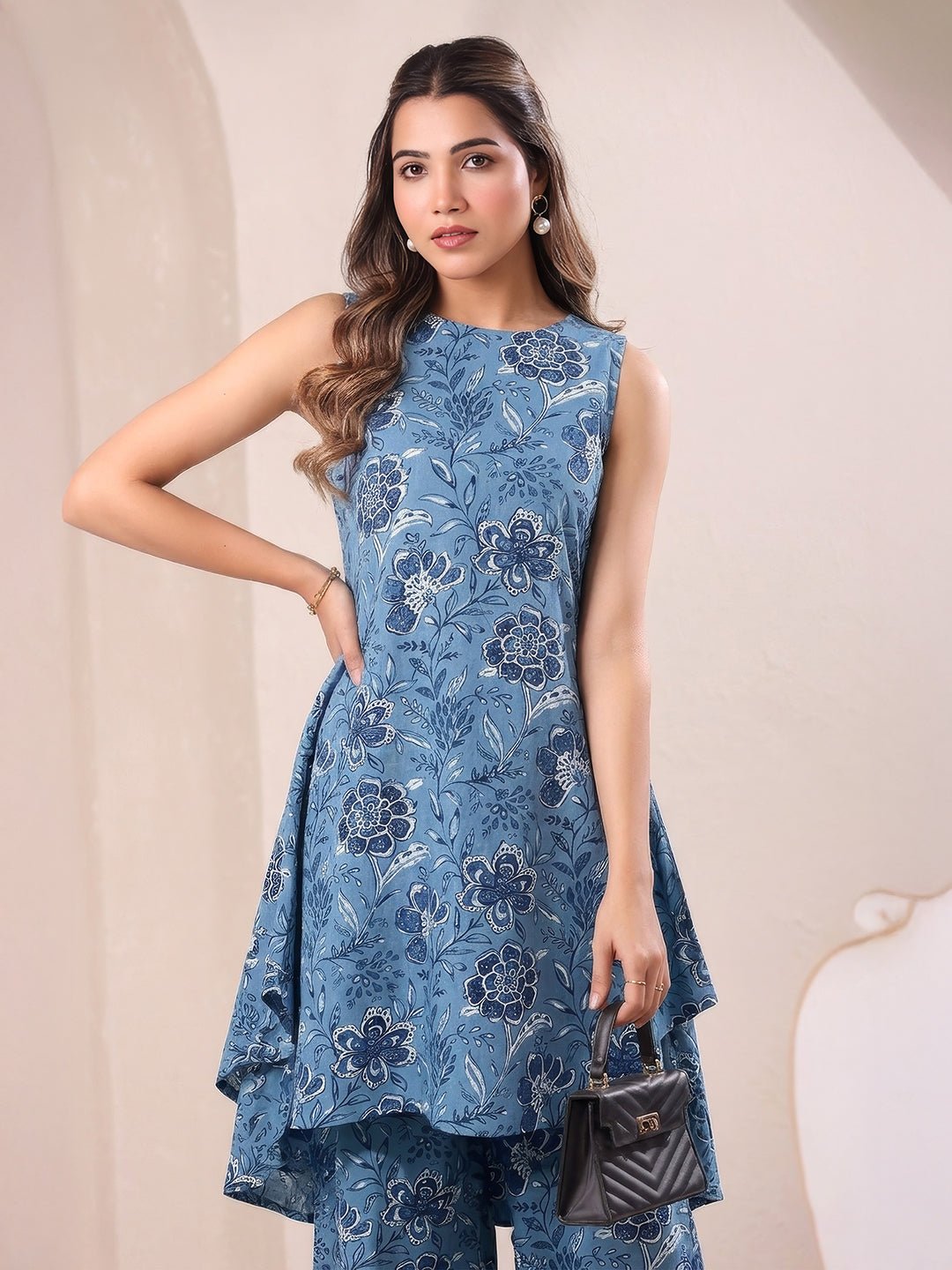JAC26CD03899_1.jpg Blue Pure Cotton Floral Printed A-Line Kurta with Culotte Pant Cord Set - Image 1